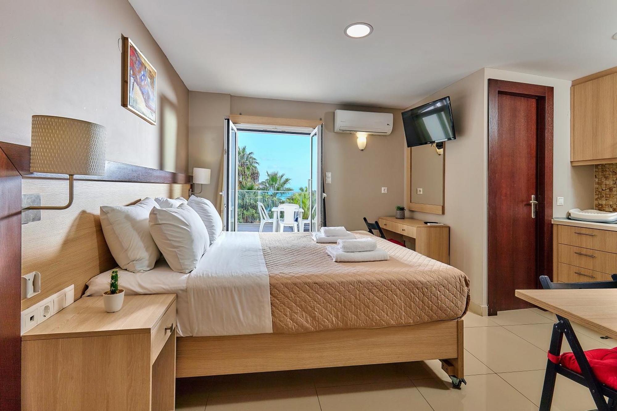 Dorian Boutique Hotel-Apartments Hersonissos  Zewnętrze zdjęcie